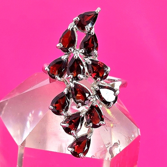 Natural Garnet 925 Sterling Silver Ring Sz 7.75 - Picture 2 of 7